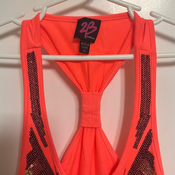 NWOT 2Bebe sequins coral tank top XS - Picture 2 of 6